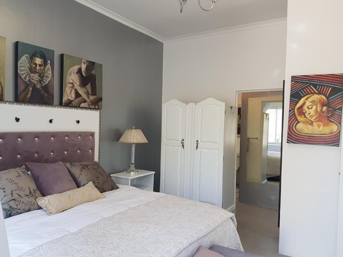 Somerset West Garden Apartments 1 Luaran gambar