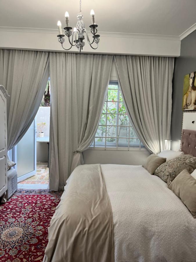Somerset West Garden Apartments 1 Luaran gambar