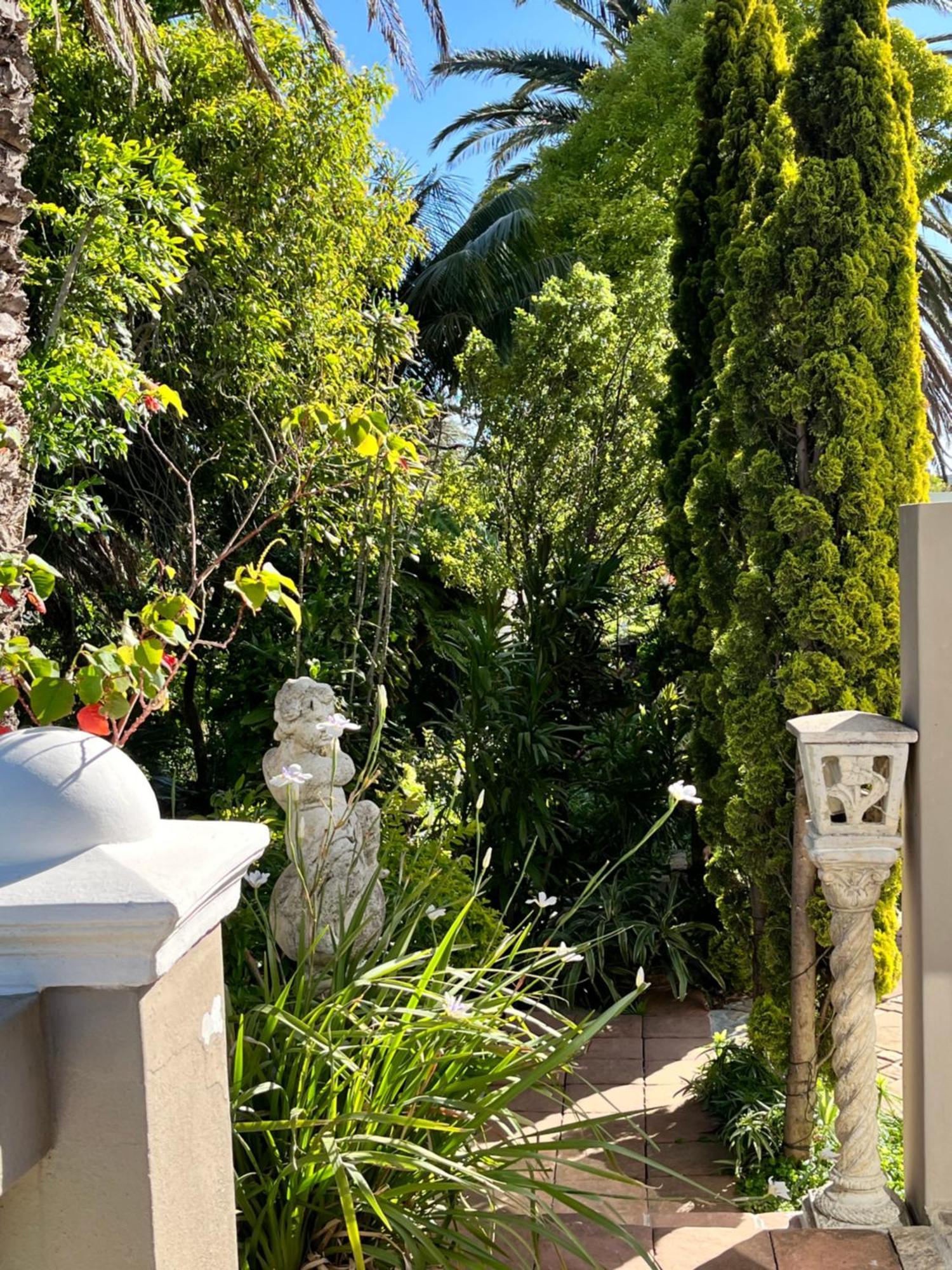 Somerset West Garden Apartments 1 Luaran gambar
